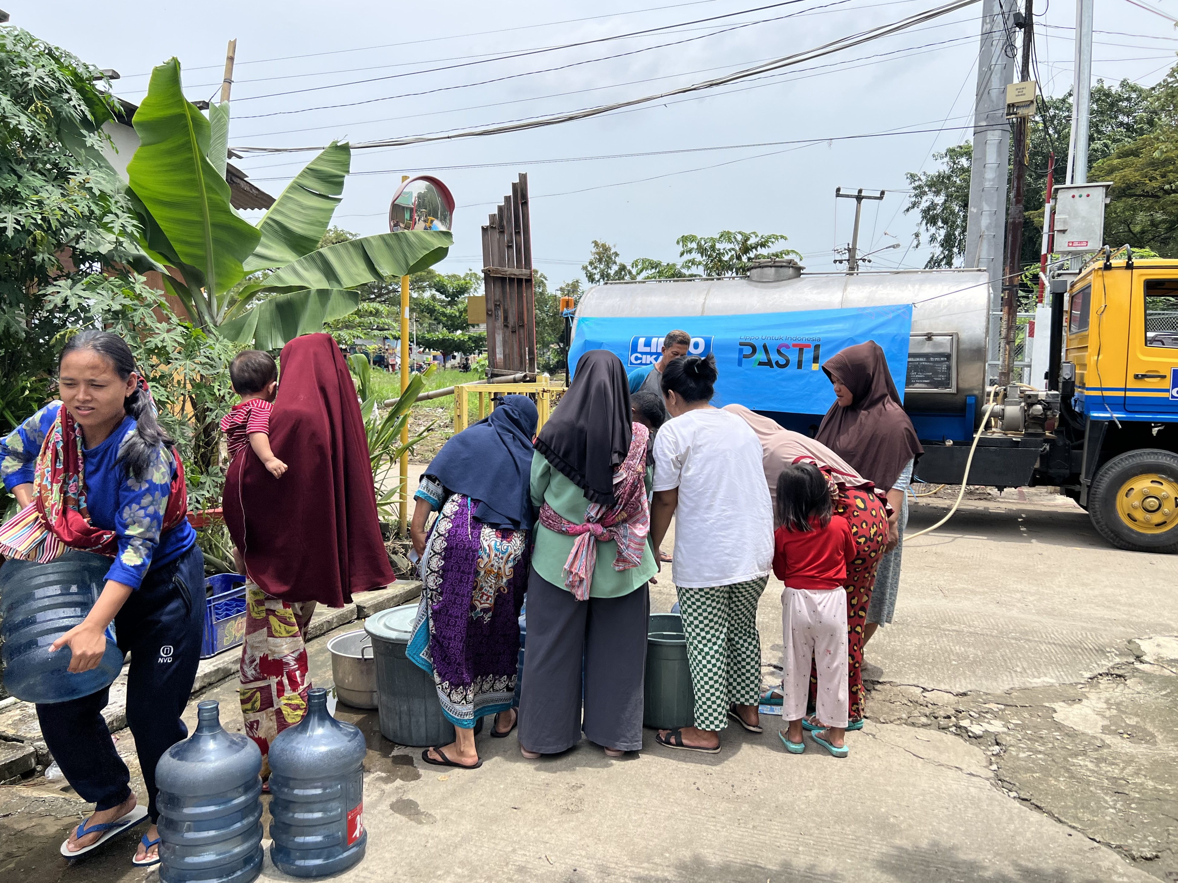 Bantuan Air Bersih Desa Sukaraya, Kecamatan Karang Bahagia